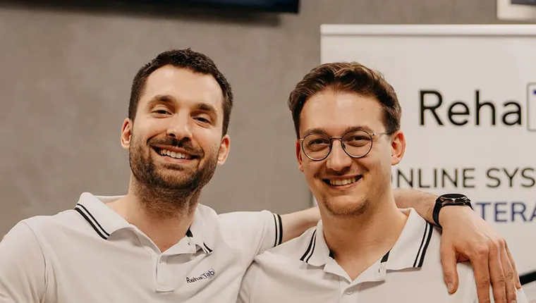 Stánek RehaTabu na XI. Absolventské konferenci katedry fyzioterapie na FTK UP v Olomouci
